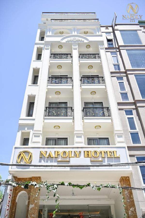Отель Napoly